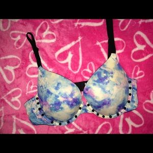 🌺🌸🌺Pink Victoria’s Secret bra 36 B🌸🌺🌸